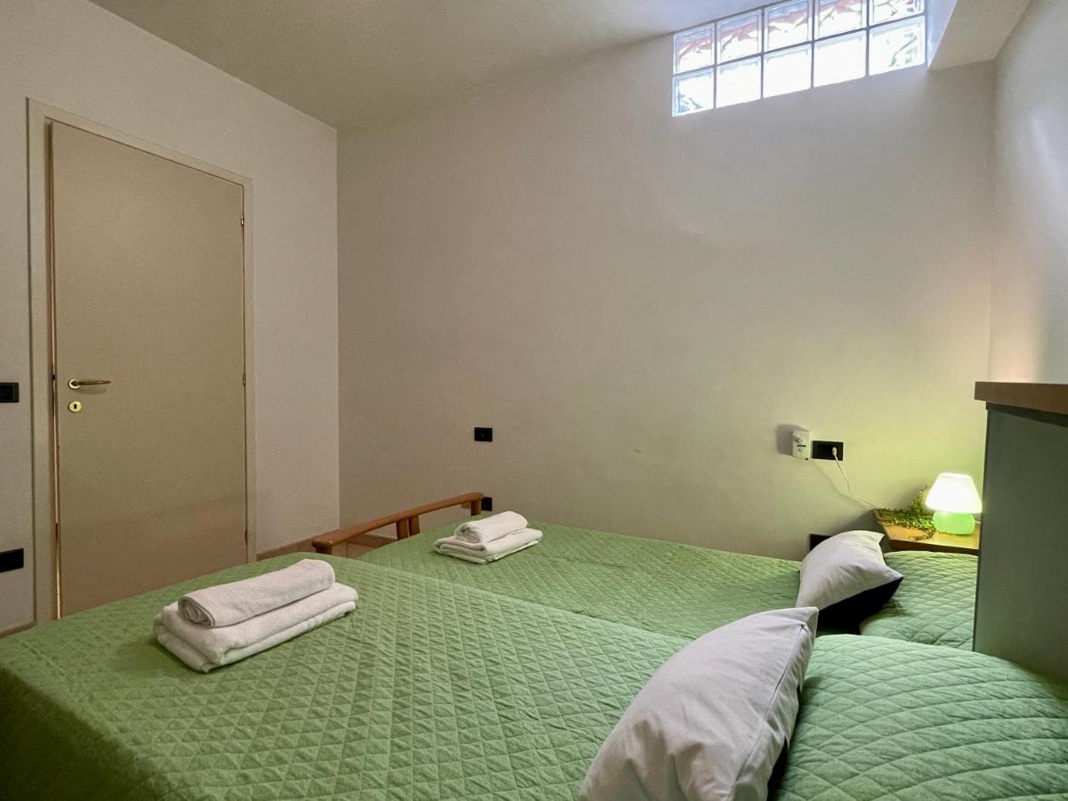 20 Metri Dal Mare Il Fascino Del Centro Storico. Apartment Loano Luaran gambar